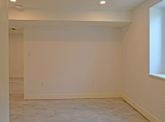 10 Gloucester Avenue, Unit B Gloucester, MA 01930 - Photo 8 of 13 a view of small space