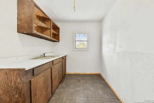 a view of room with window