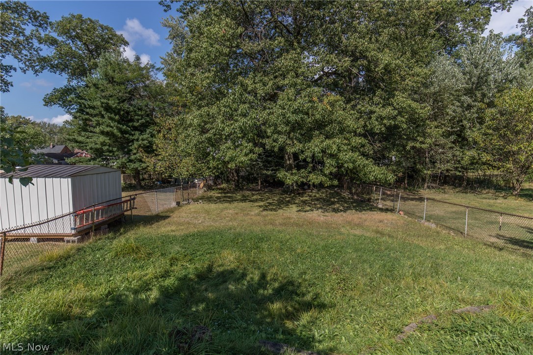 2110 Lorimer Road Cleveland, OH 44134 - Photo 31 of 32