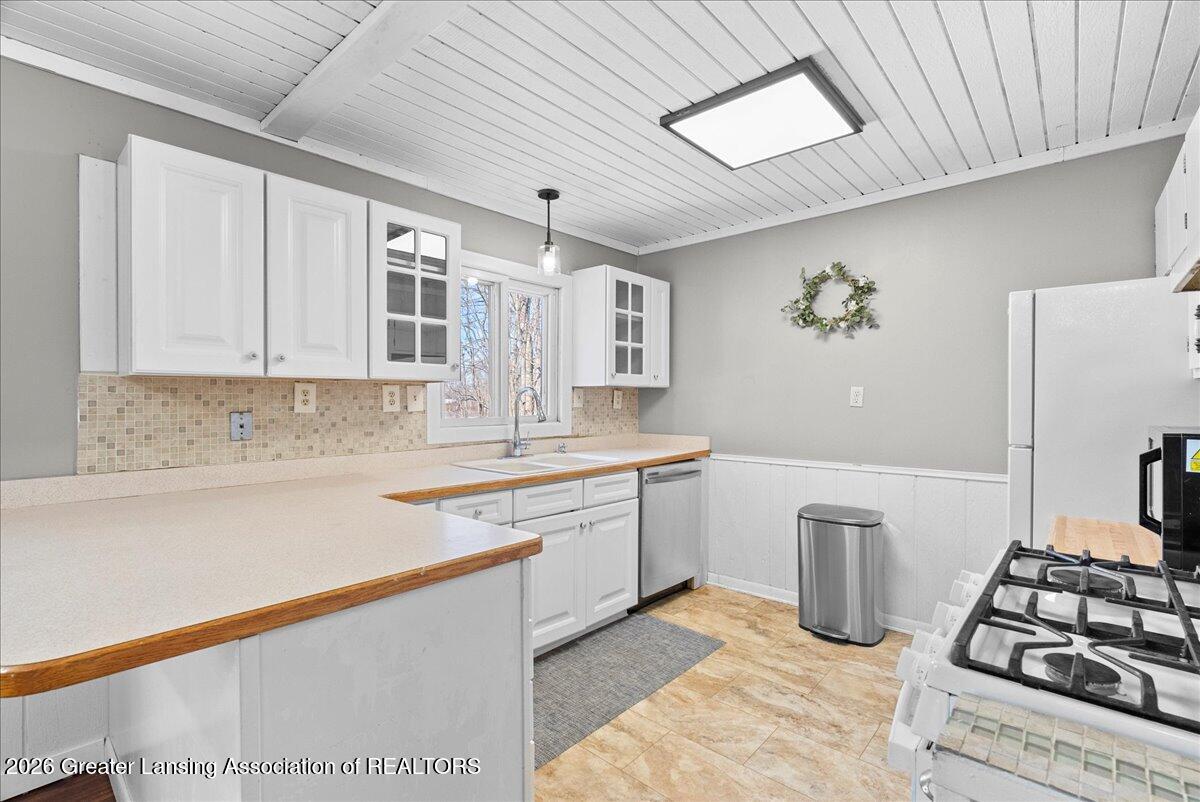 3391 Wirt Road Mason, MI 48854 - Photo 25 of 53 25-Media Jett - 19