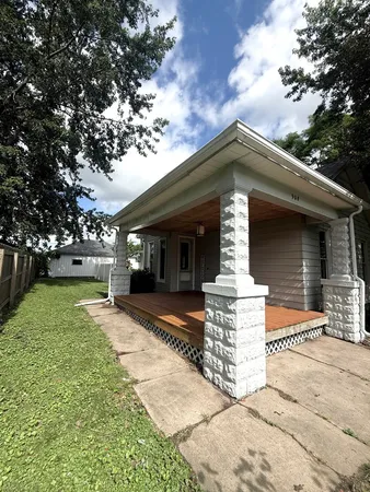 $169,000 | 908 4th Street, Orion, IL 61273