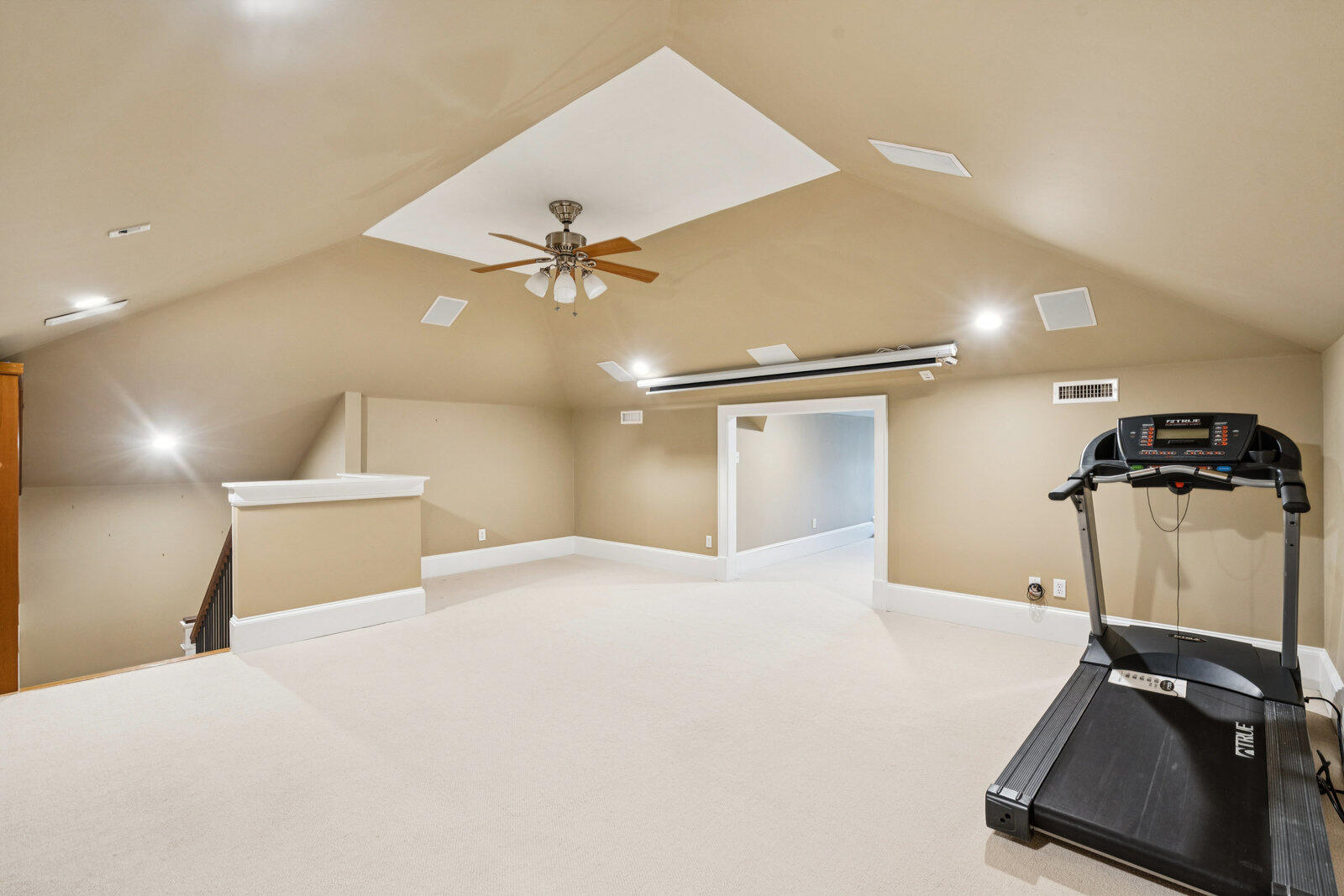 349 Mentor Road Summerville, SC 29483 - Photo 68 of 136 069_349mentorrd-keeneyemarketing-093_608