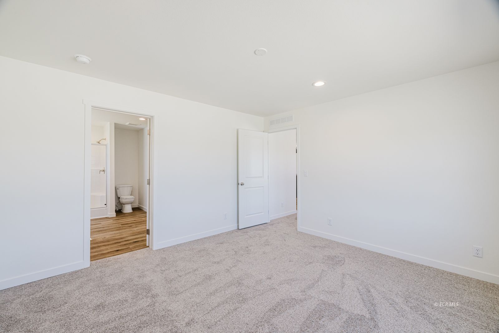2155 McClellan Avenue Spring Creek, NV 89815 - Photo 11 of 26