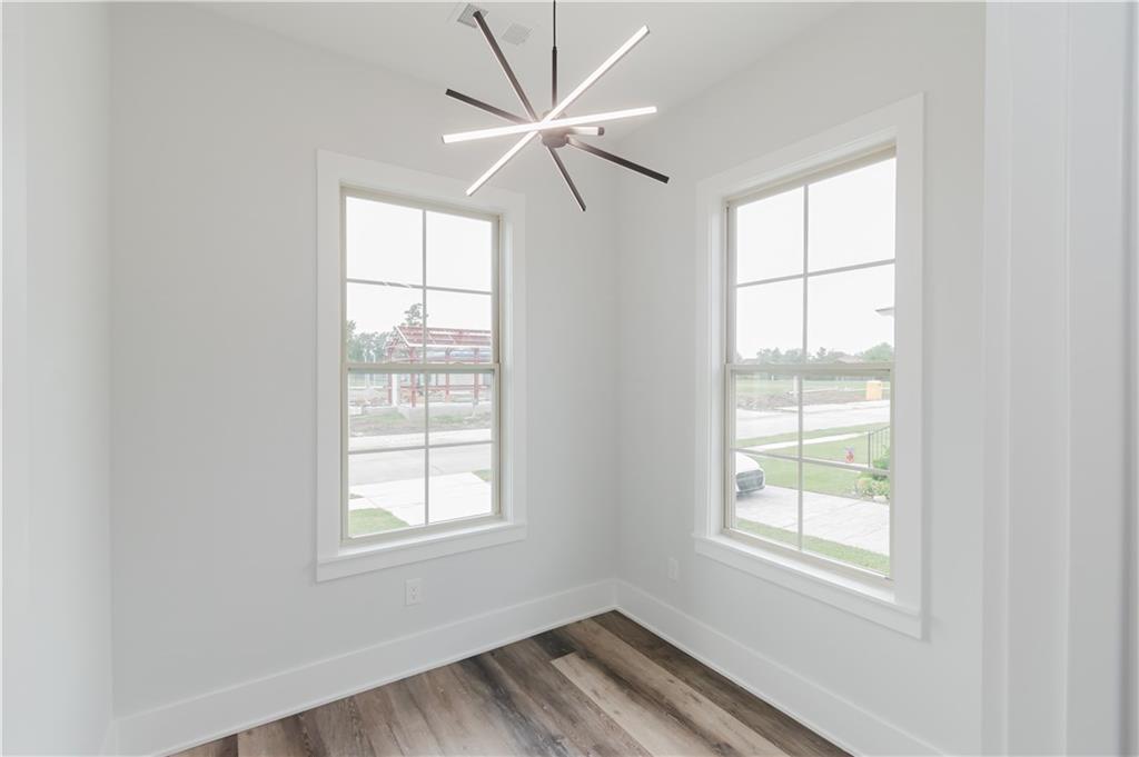 8545 Victory Drive Chalmette, LA 70043 - Photo 6 of 34