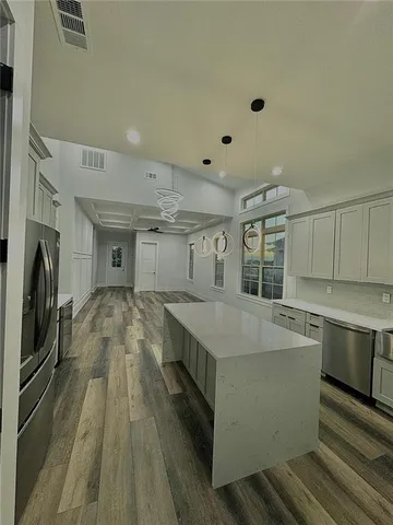 $299,000 | 8545 Victory Drive, Chalmette, LA 70043