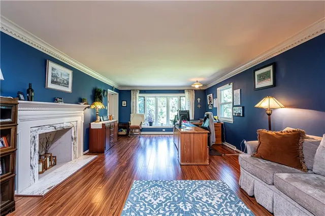 $575,000 | 931 Country Club Drive, Greensburg, PA 15601