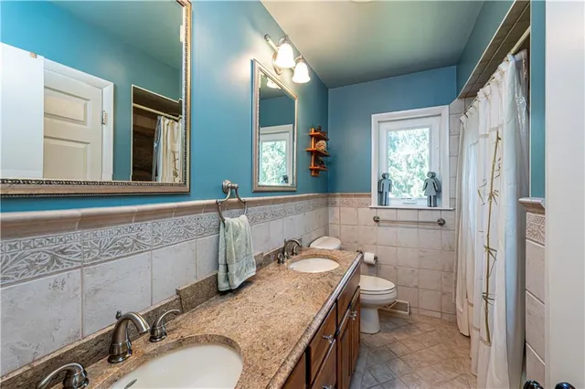 $575,000 | 931 Country Club Drive, Greensburg, PA 15601