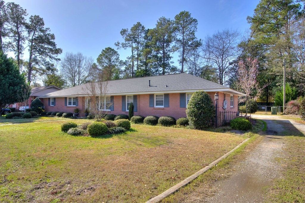 14 Parish Street Sumter, SC 29150 - Photo 2 of 30 Gallery Image 2