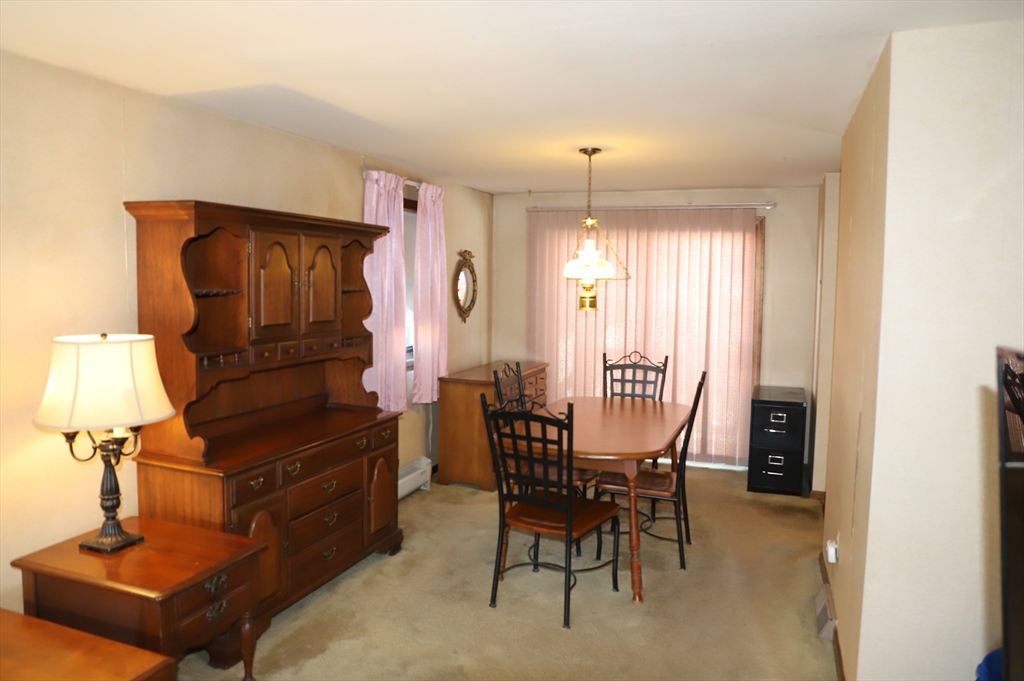 208 Tamarack Drive Springfield, MA 01129 - Photo 9 of 23 Gallery Image 9