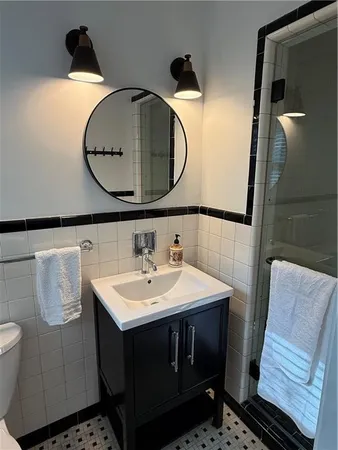$4,500 | 1140 Goodwin Place Northeast, Unit 4, Atlanta, GA 30319