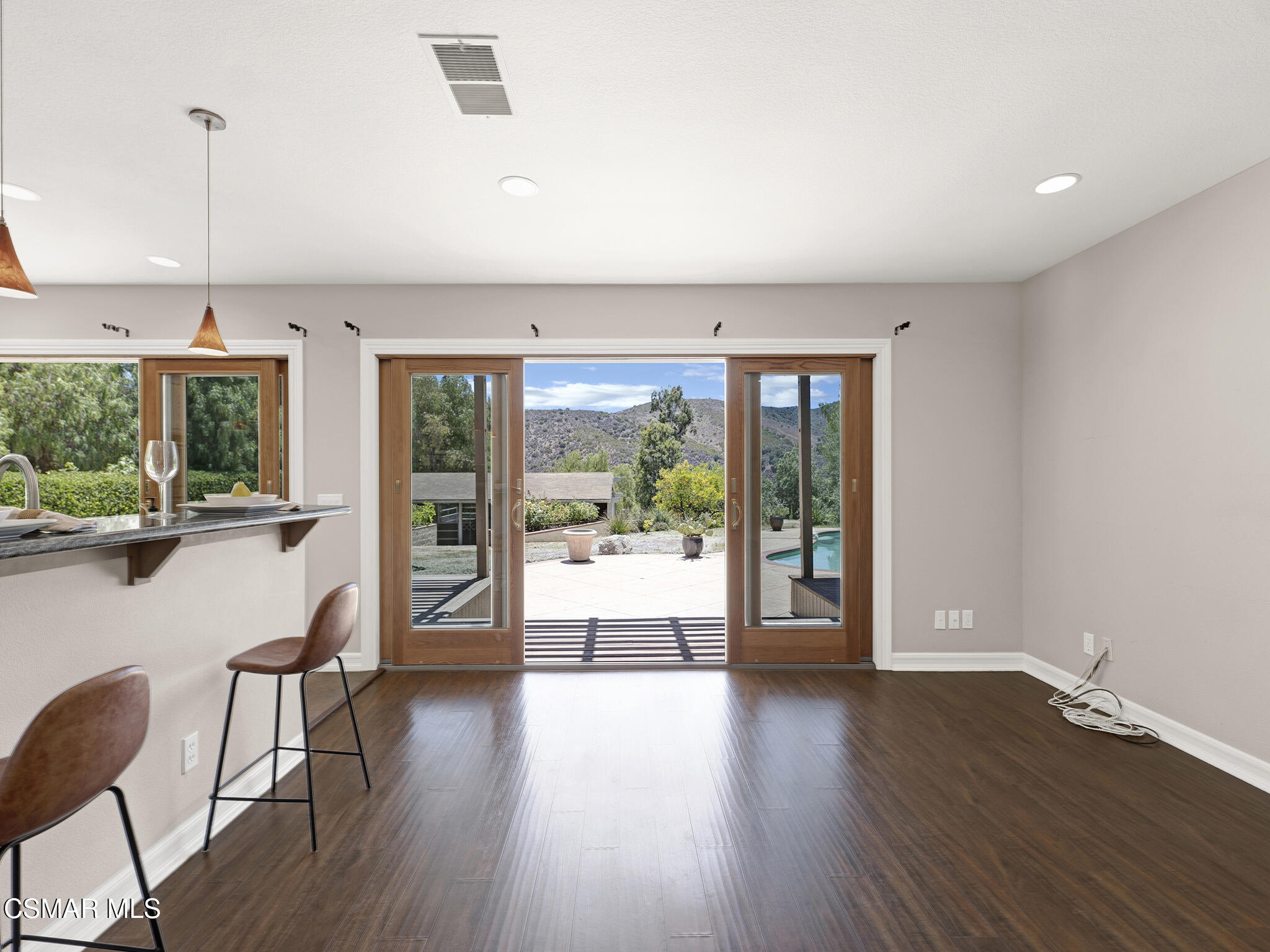 1506 Rambling Road Simi Valley, CA 93065 - Photo 15 of 79 Dining Area