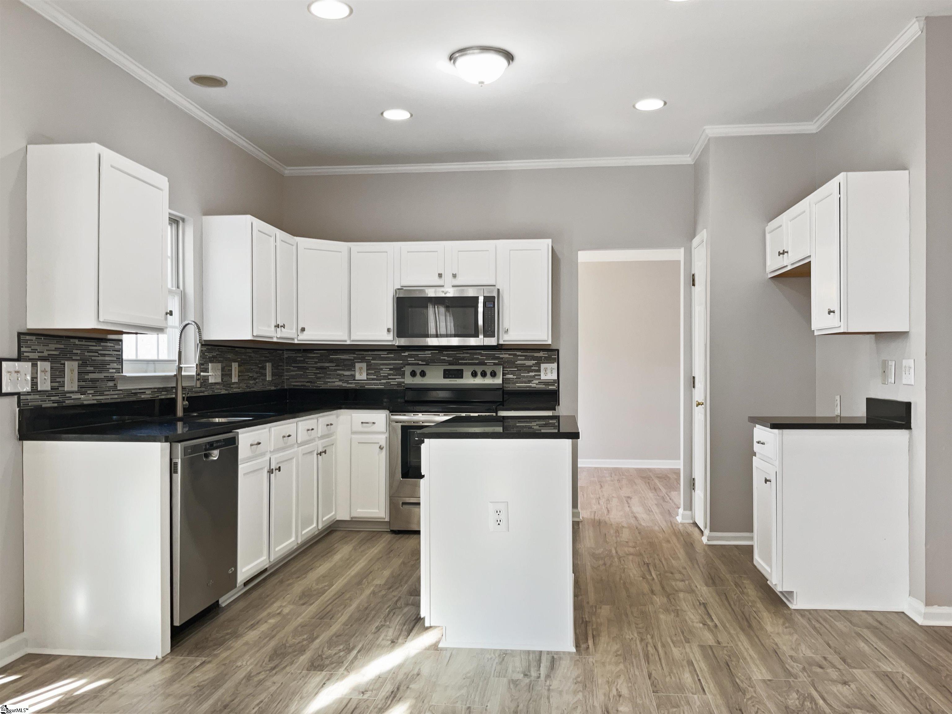 158 Timberleaf Drive Duncan, SC 29334 - Photo 8 of 22 Gallery Image 8