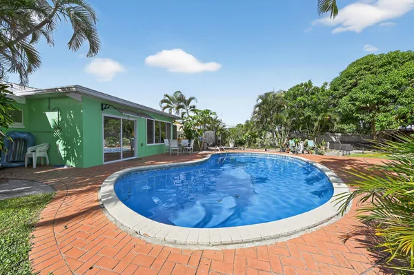 $4,500 | 407 Highwood Circle, Jupiter, FL 33458