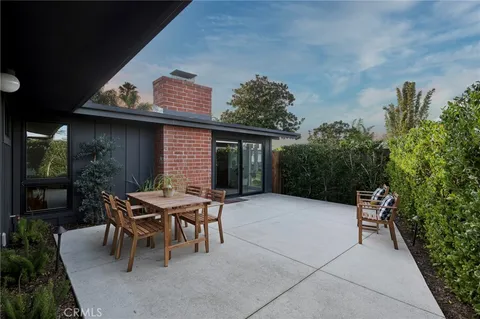 $2,849,000 | 1956 Rosemary Place, Costa Mesa, CA 92627