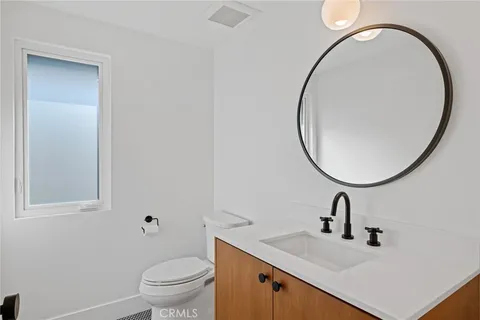 $2,849,000 | 1956 Rosemary Place, Costa Mesa, CA 92627