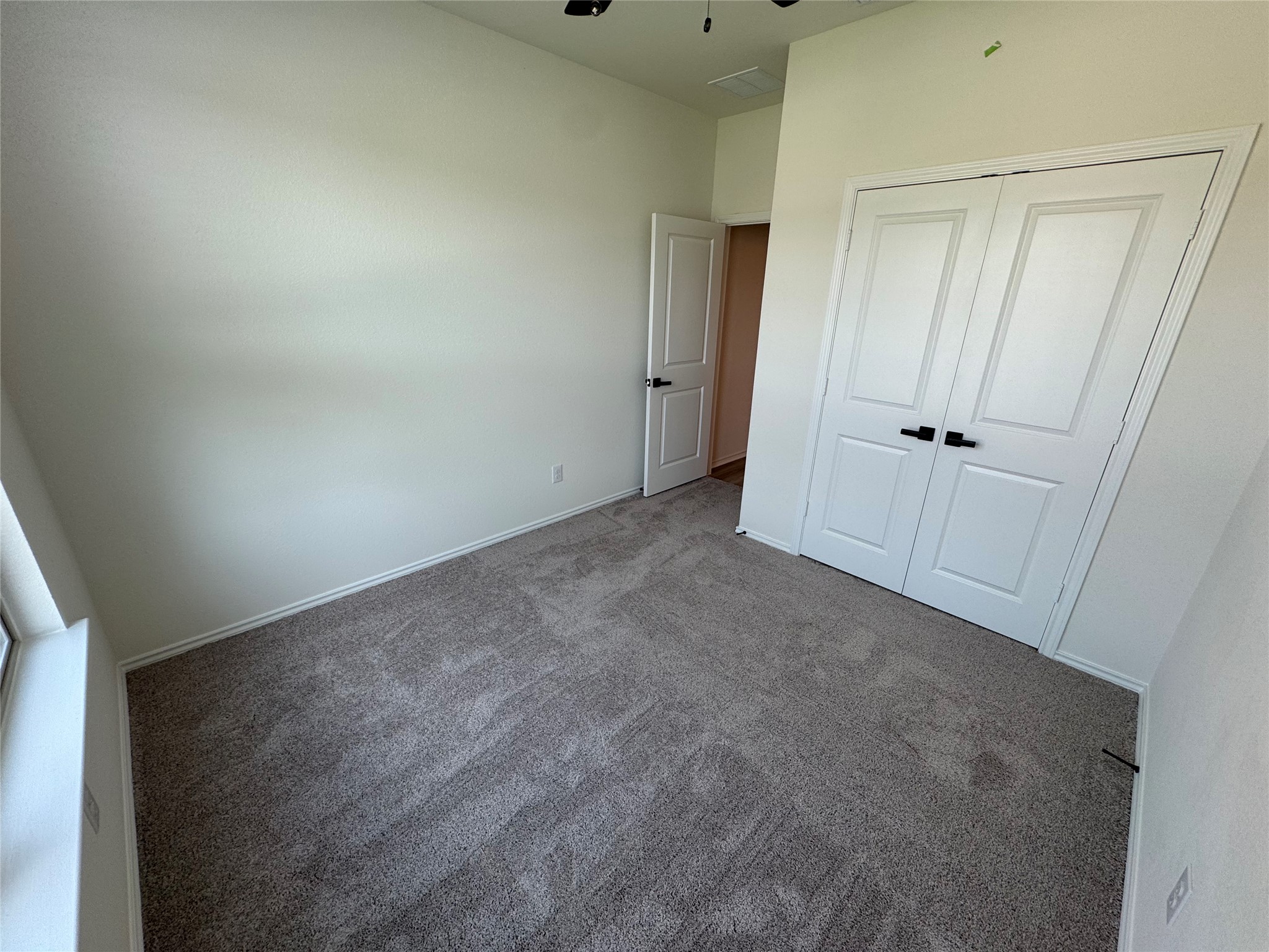216 Coastal Way Georgetown, TX 78628 - Photo 12 of 38 a view of room