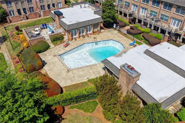 $239,900 | 6980 Roswell Road, Unit C5, Atlanta, GA 30328