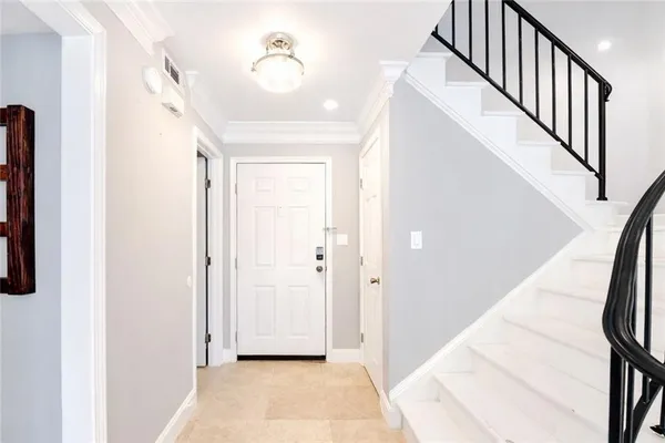 $239,900 | 6980 Roswell Road, Unit C5, Atlanta, GA 30328