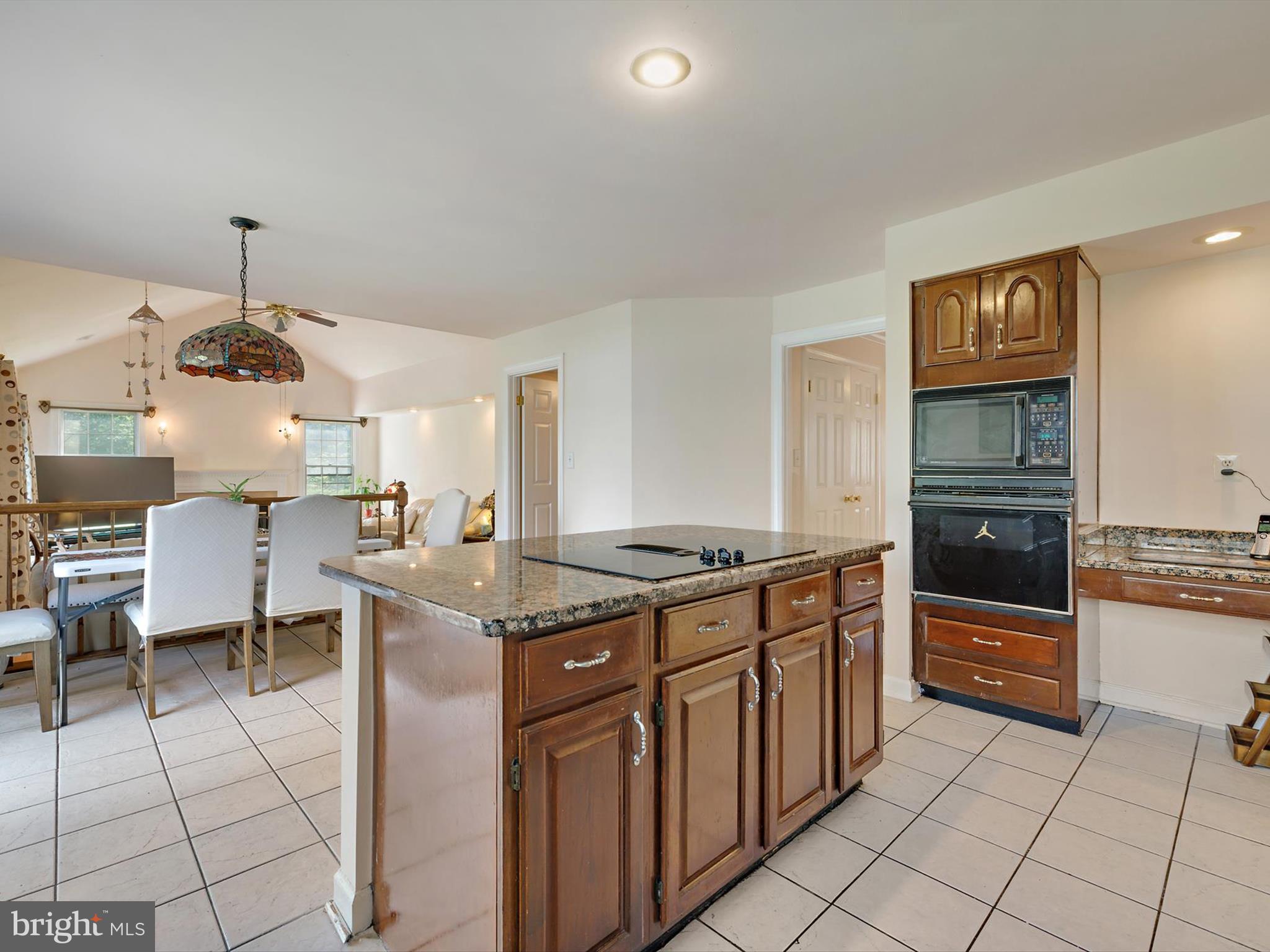 9991 Old Mill Road Ellicott City, MD 21042 - Photo 18 of 78 Gallery Image 18