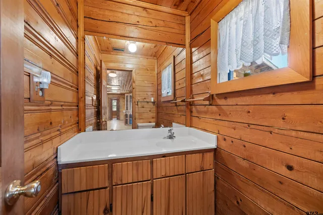 $399,000 | 1620 Farm To Market Road 17, Alba, TX 75410