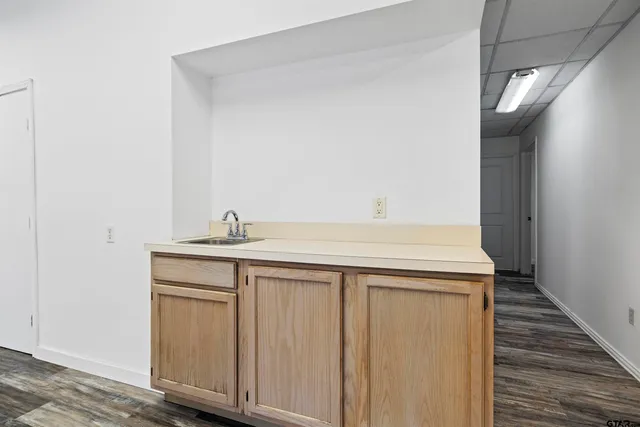 $399,000 | 1620 Farm To Market Road 17, Alba, TX 75410