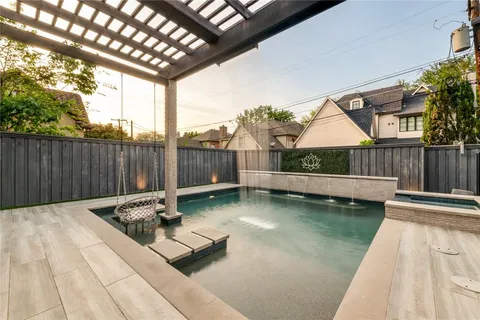 $2,995,000 | 2716 Stanford Avenue, University Park, TX 75225