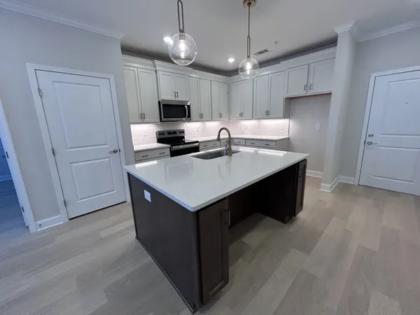 $402,000 | 3171 Setting Sun Drive, Unit 104, Thompson's Station, TN 37179