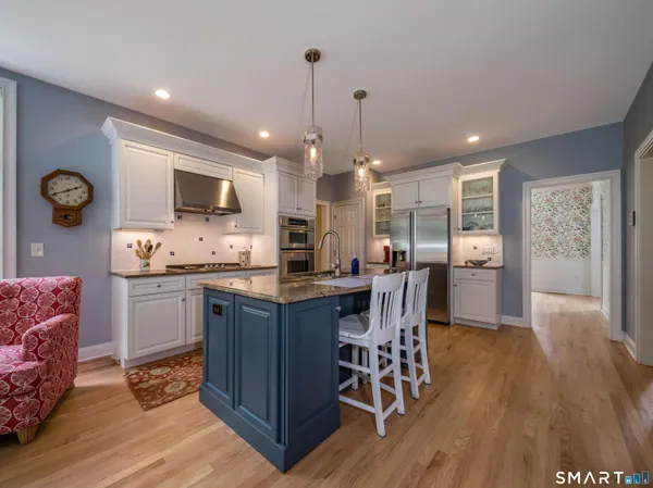 $1,350,000 | 6 Parkman Place, Old Saybrook, CT 06475