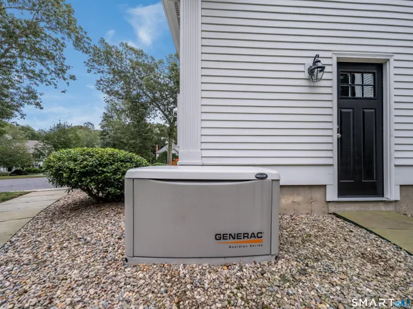 $1,350,000 | 6 Parkman Place, Old Saybrook, CT 06475