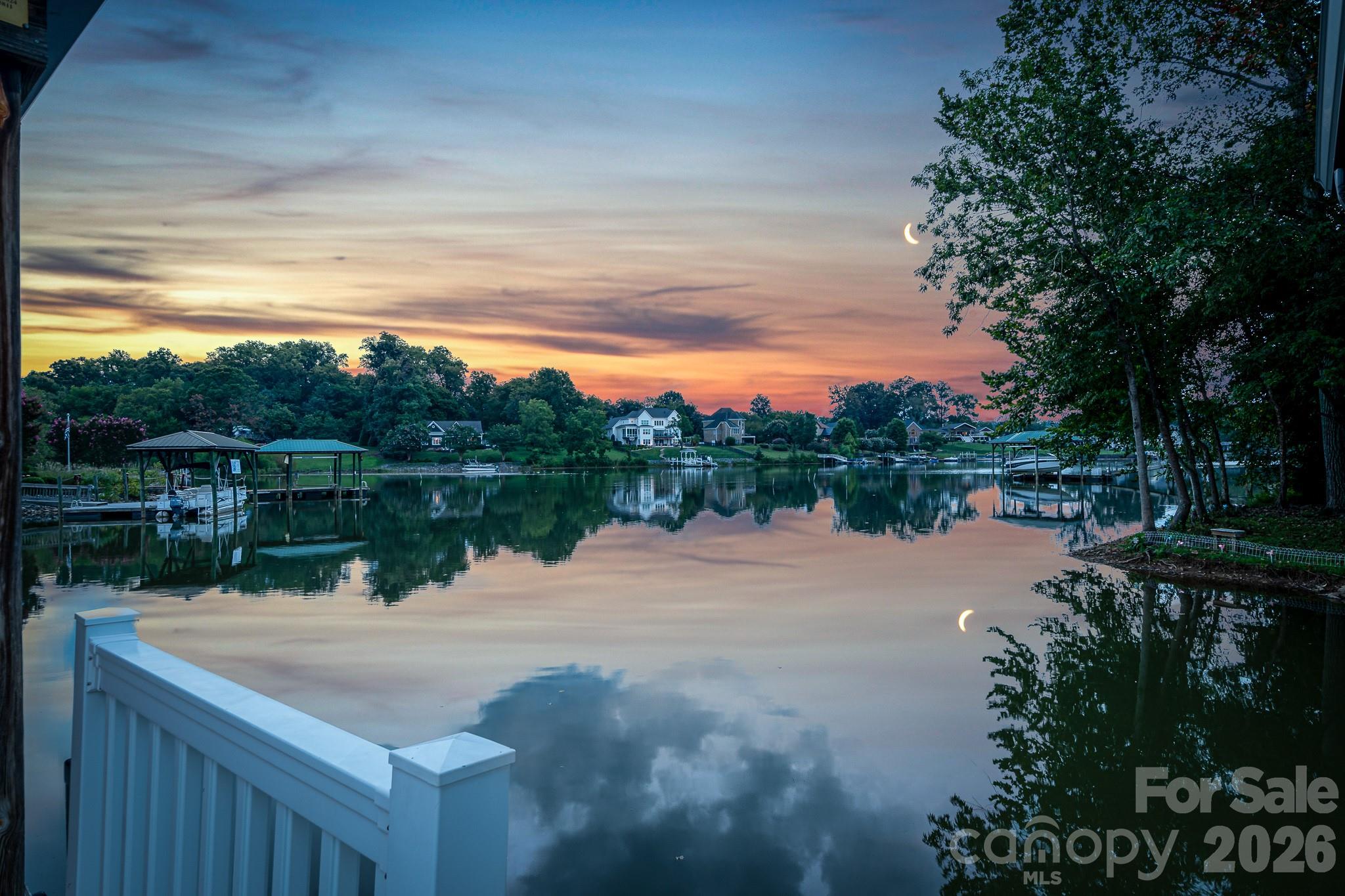 220 Chandeleur Drive Mooresville, NC 28117 - Photo 3 of 38