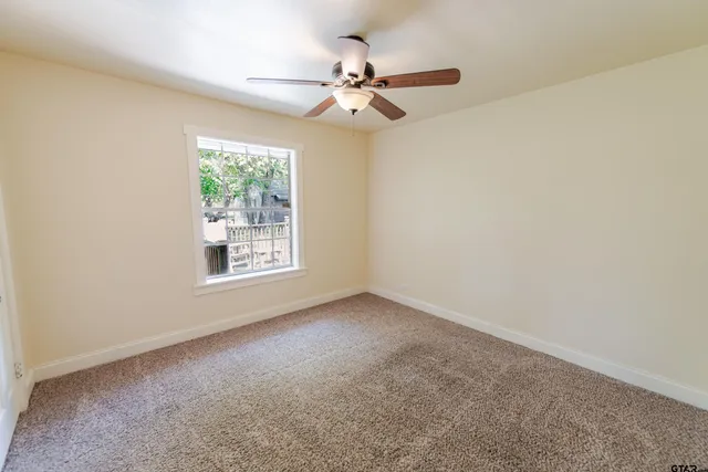 $499,500 | 1010 South Williams Avenue, Mount Pleasant, TX 75455