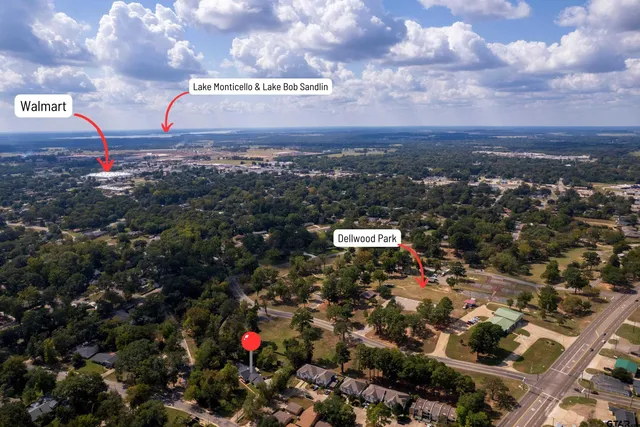 $499,500 | 1010 South Williams Avenue, Mount Pleasant, TX 75455