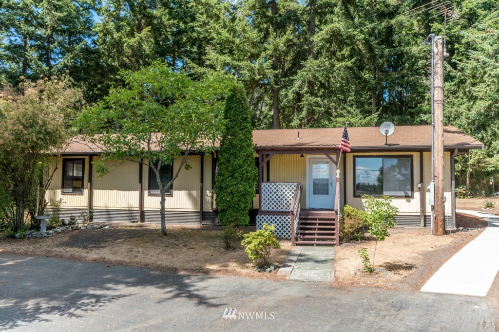 94 West Green Valley Road Oak Harbor, WA 98277 - Photo 2 of 23 Gallery Image 2