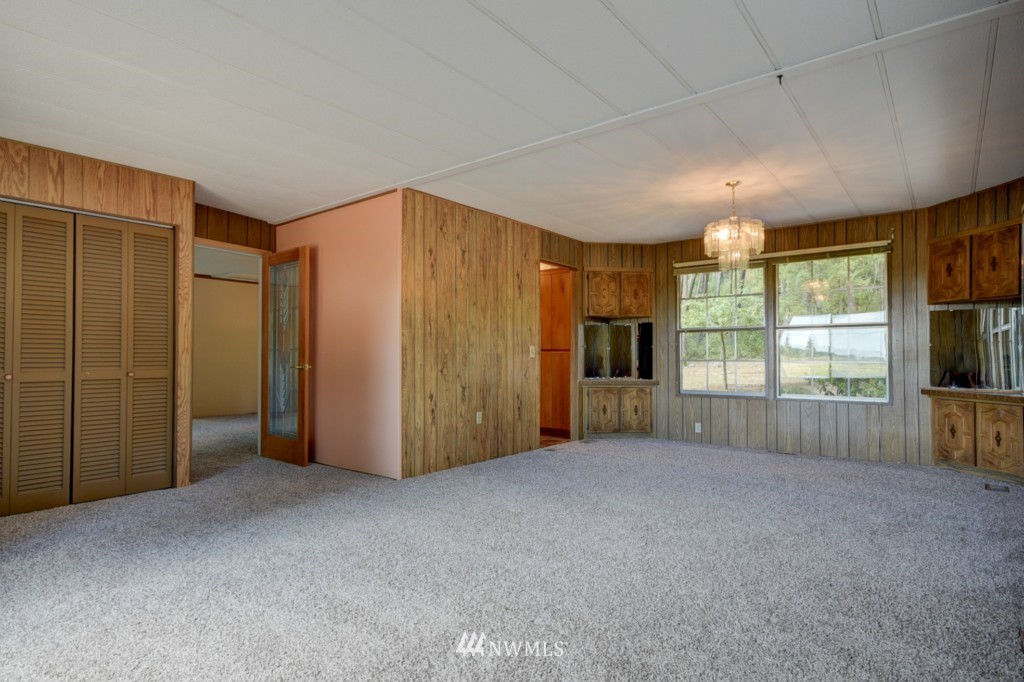 94 West Green Valley Road Oak Harbor, WA 98277 - Photo 5 of 23 Gallery Image 5