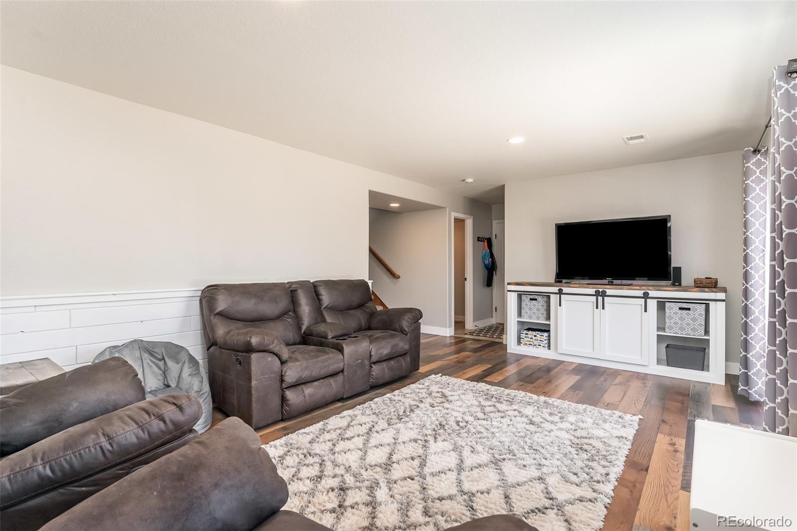 427 Territory Lane Johnstown, CO 80534 - Photo 13 of 34