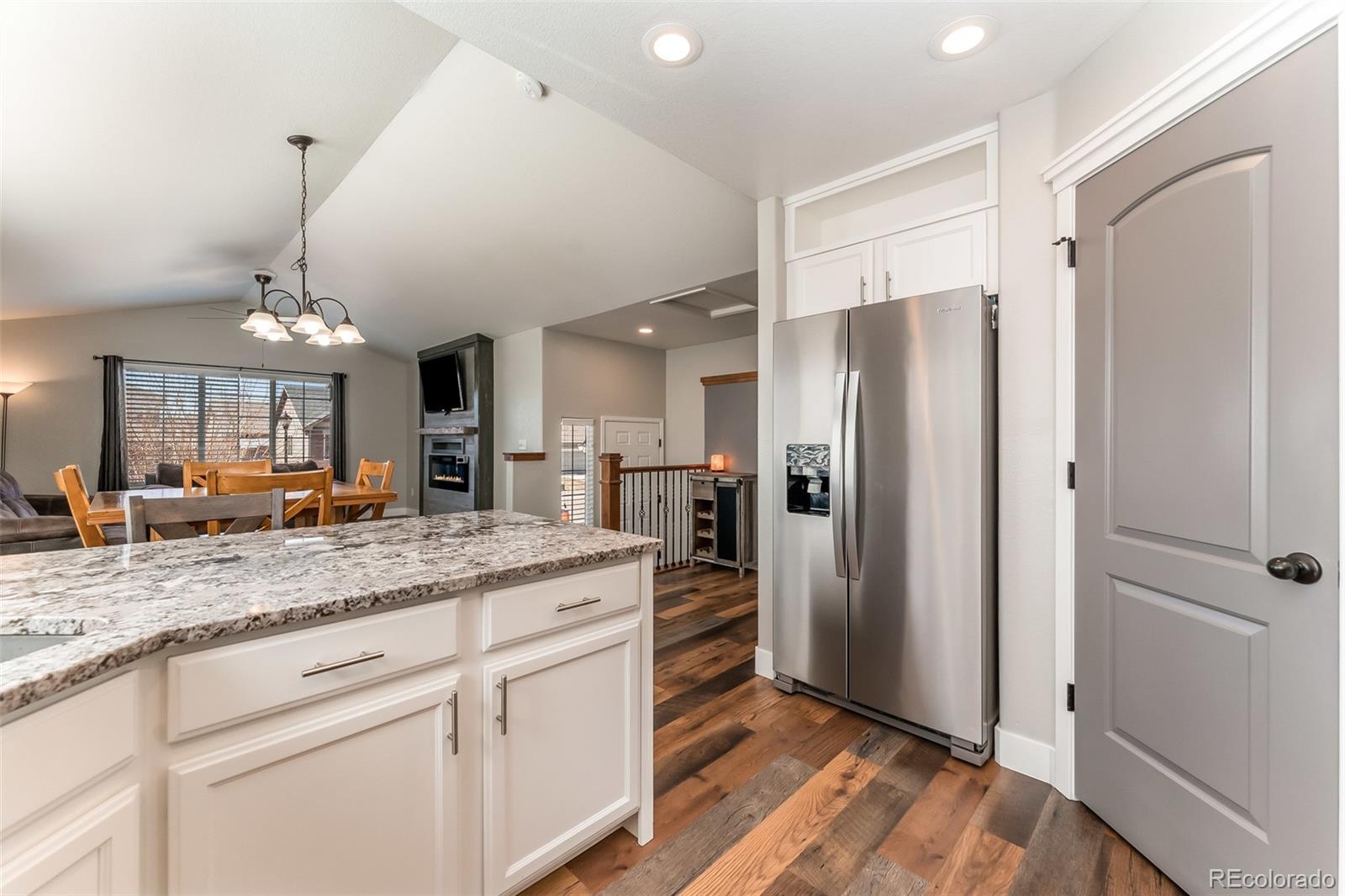 427 Territory Lane Johnstown, CO 80534 - Photo 7 of 34