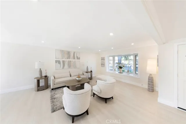 $1,598,000 | 16401 Mercier Lane, Huntington Beach, CA 92647