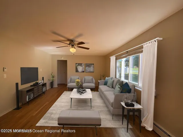 $1,800 | 10 Laurel Place, Unit A, Eatontown, NJ 07724