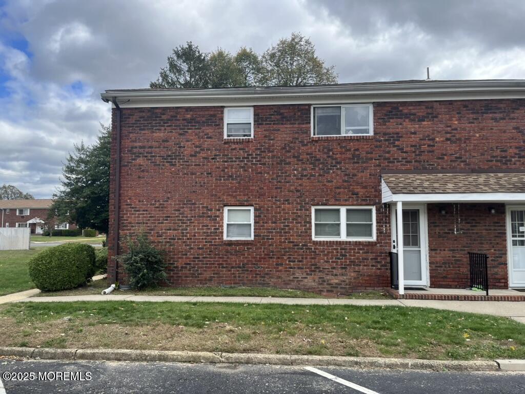 10 Laurel Place, Unit A Eatontown, NJ 07724 - Photo 10 of 16 10A Laurel Place