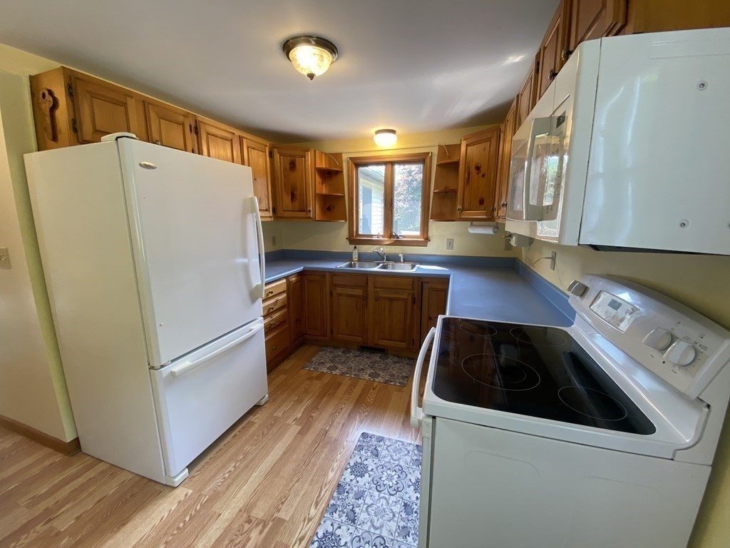 92 Barney Hale Road Gill, MA 01354 - Photo 8 of 30 Gallery Image 8