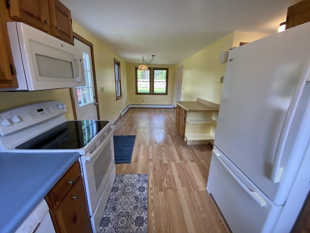 92 Barney Hale Road Gill, MA 01354 - Photo 9 of 30 Gallery Image 9