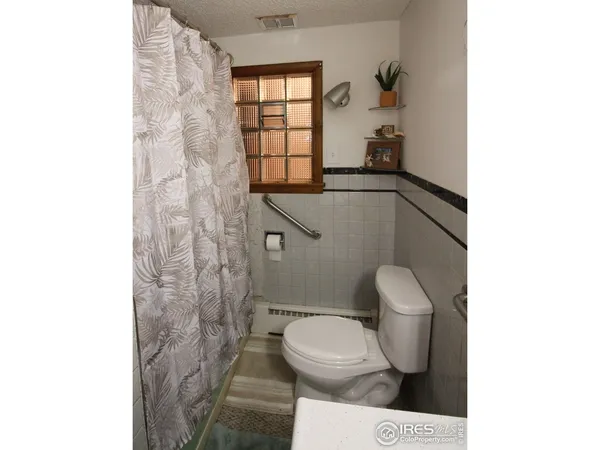 $245,000 | 221 North Wallace Avenue, Haxtun, CO 80731