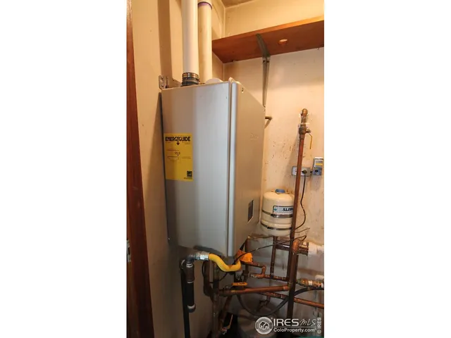 $260,000 | 221 North Wallace Avenue, Haxtun, CO 80731