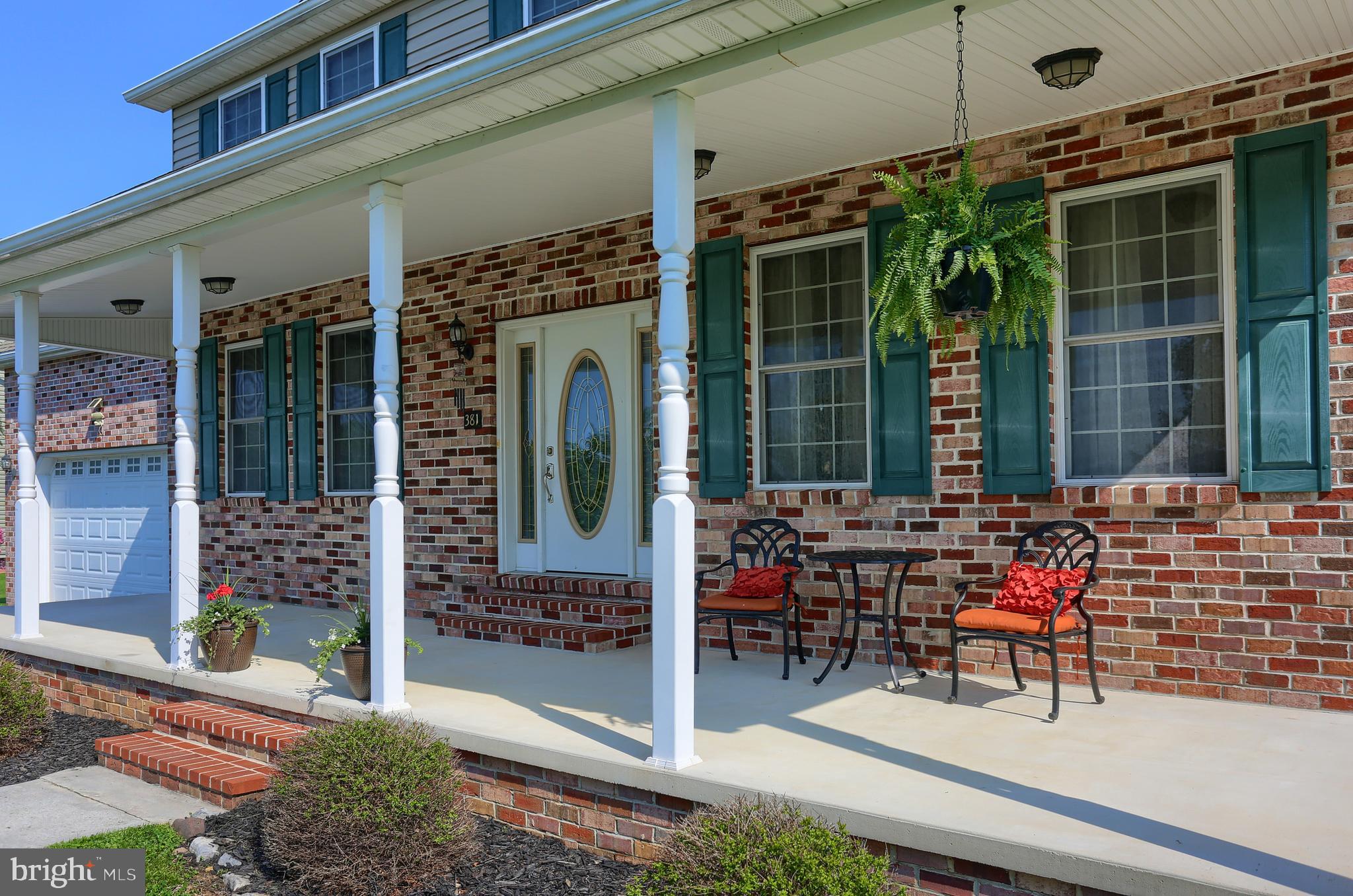 381 Limestone Road Carlisle, PA 17015 - Photo 4 of 27 Gallery Image 4