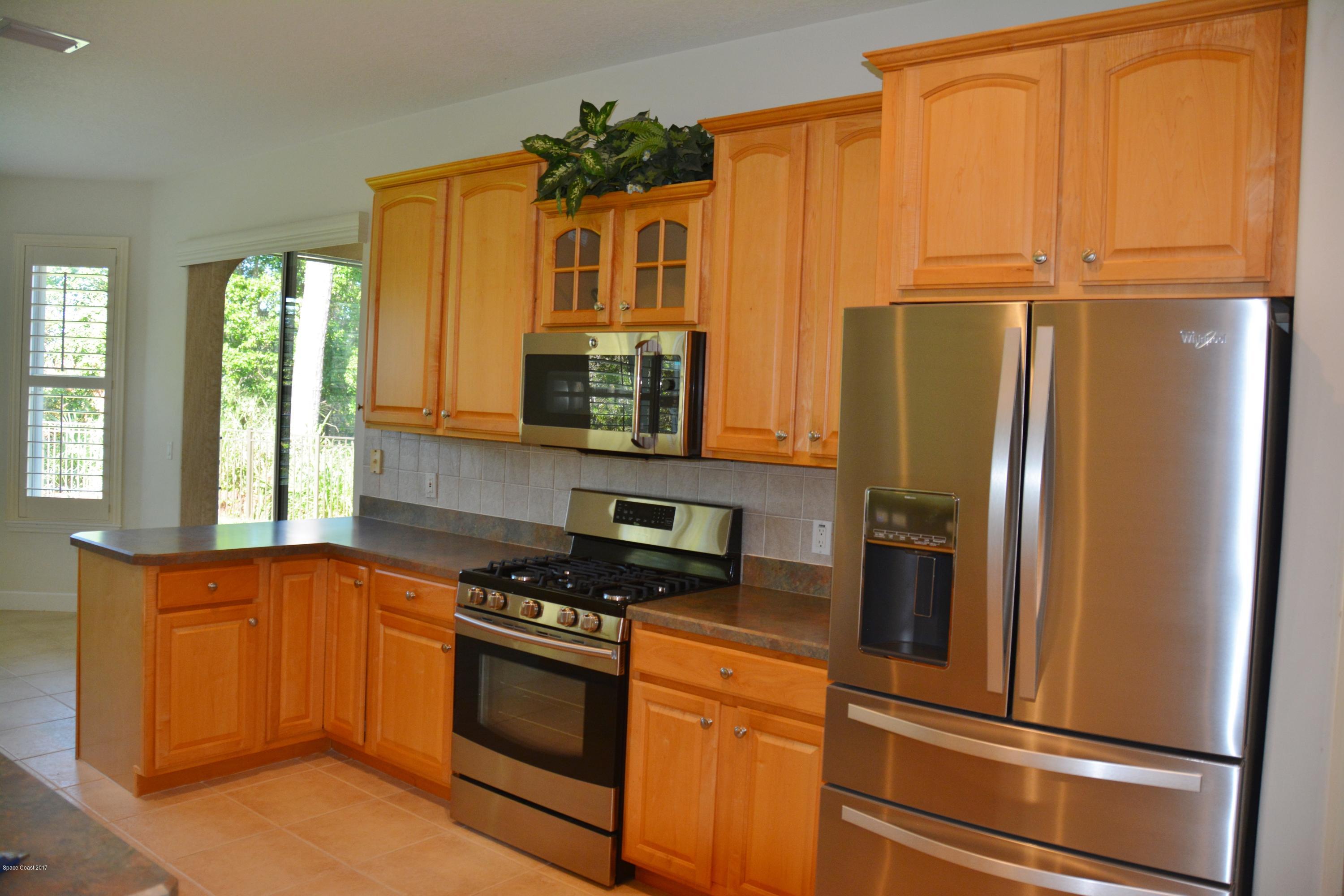 4740 Canard Road Melbourne, FL 32934 - Photo 3 of 61 Kitchen