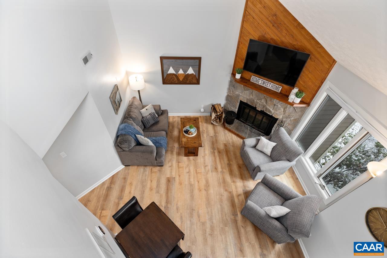 465 3 Ridges Roseland, VA 22967 - Photo 25 of 25 a living room with furniture and a flat screen tv