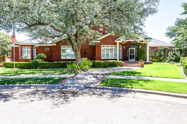$550,000 | 9407 Nashville Avenue, Lubbock, TX 79423