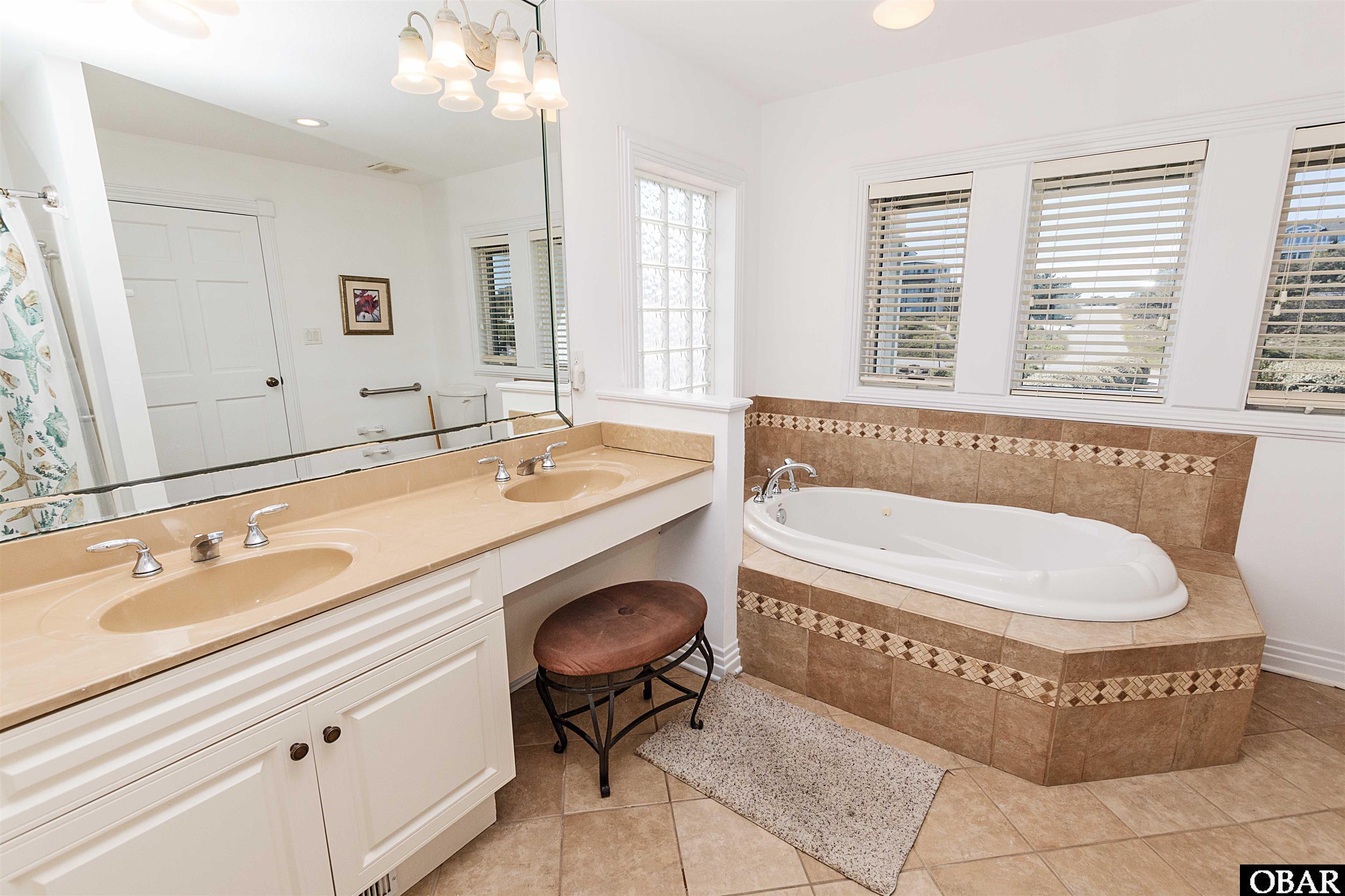 163 Bufflehead Road Duck, NC 27949 - Photo 16 of 50