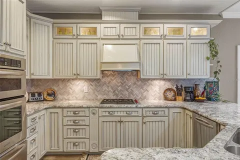 $1,400,000 | 852 35th Avenue North, St. Petersburg, FL 33704