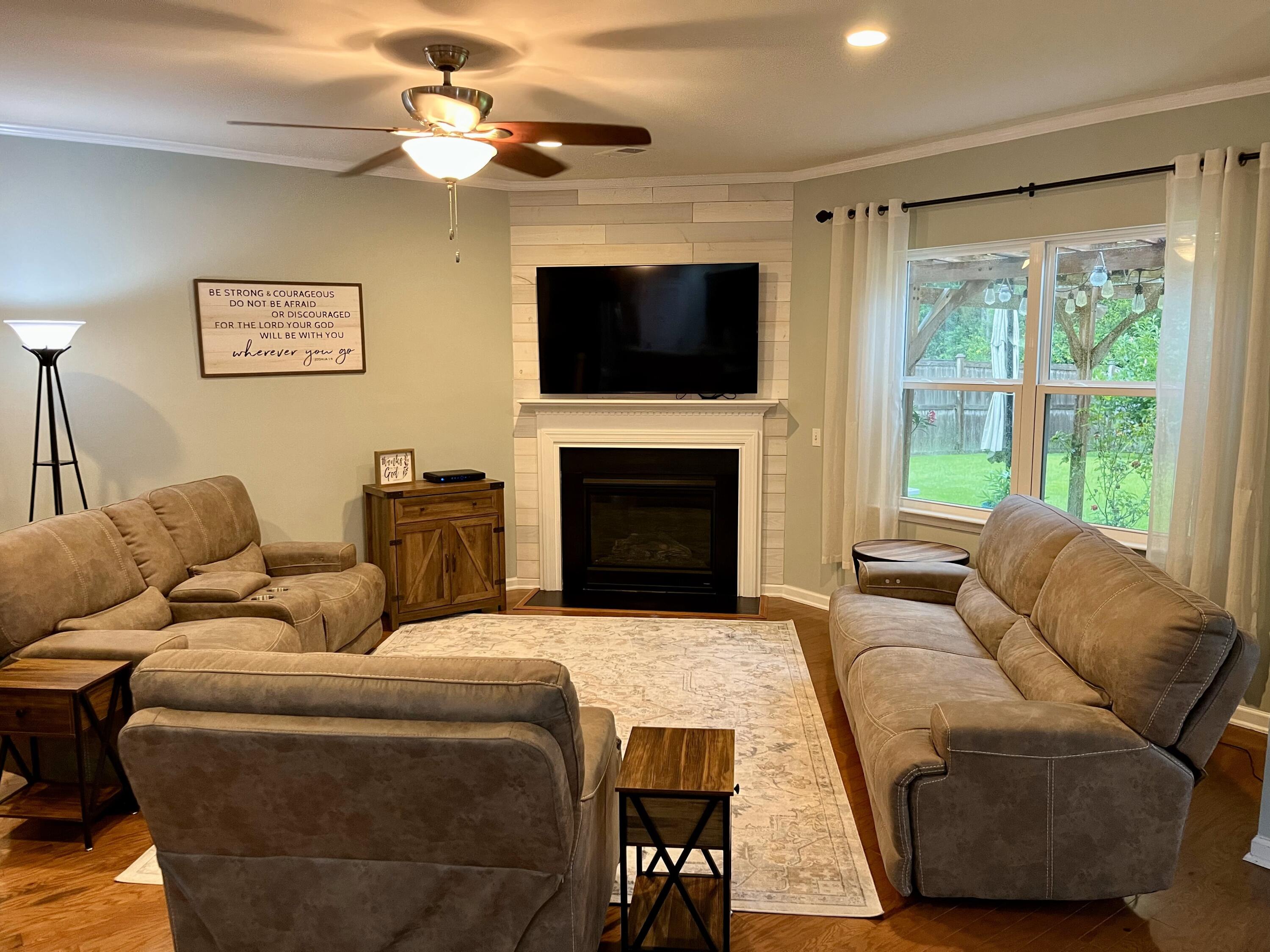 281 Decatur Drive Summerville, SC 29486 - Photo 16 of 43 Fireplace